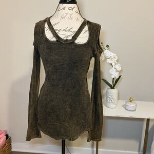 Women's Brown Long Sleeve Top